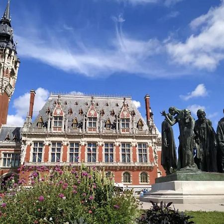 Le Chalet Calais Bagian luar foto