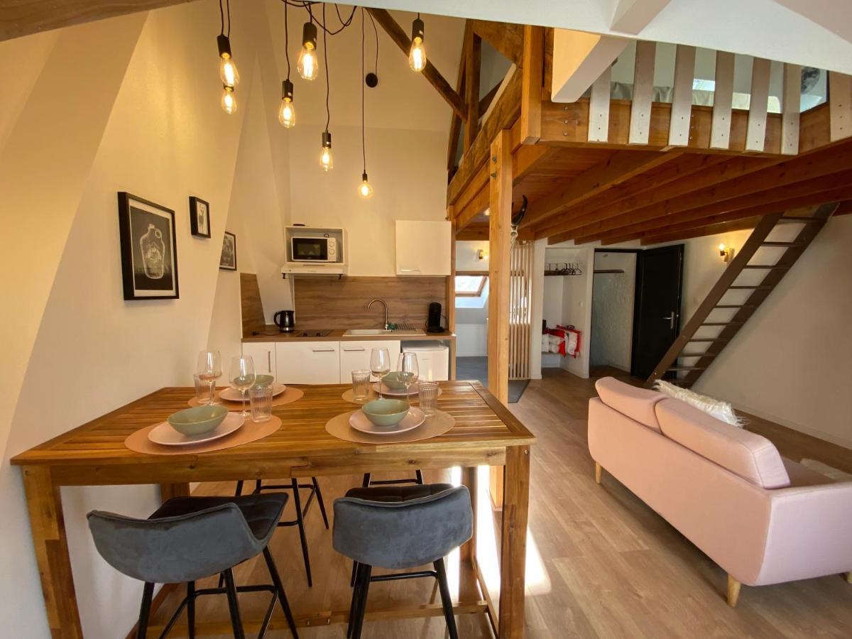 Le Chalet Calais Bagian luar foto