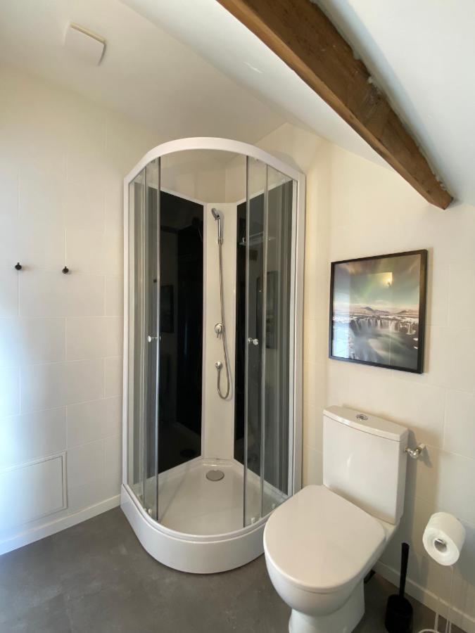 Le Chalet Calais Bagian luar foto